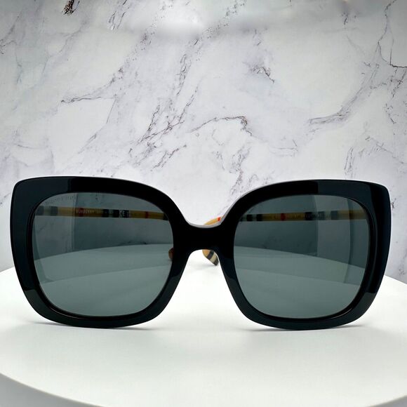 Burberry Sunglasses New - Picture 11 of 16